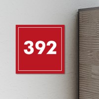 Huisnummerbordje Rood | 10x10 cm